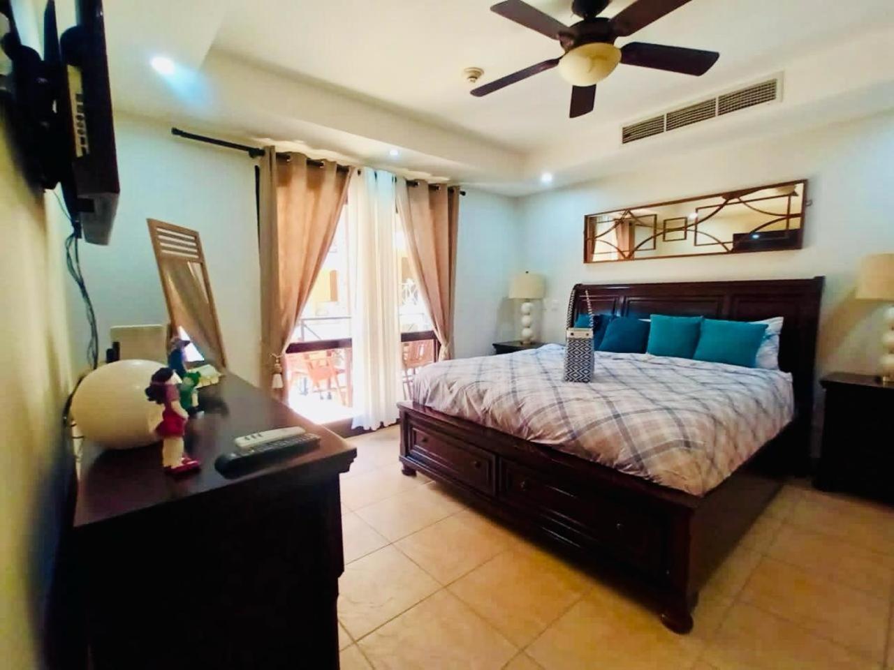 Apartamento De Lujo Las 3 Gotas Jaco, Frente Al Mar Con Vista A La Playa Buitenkant foto
